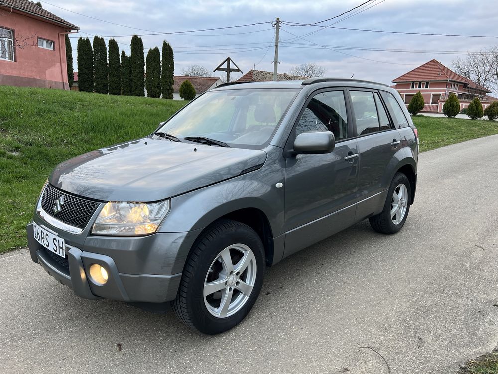 Suzuki Grand Vitara 2.0 benzina