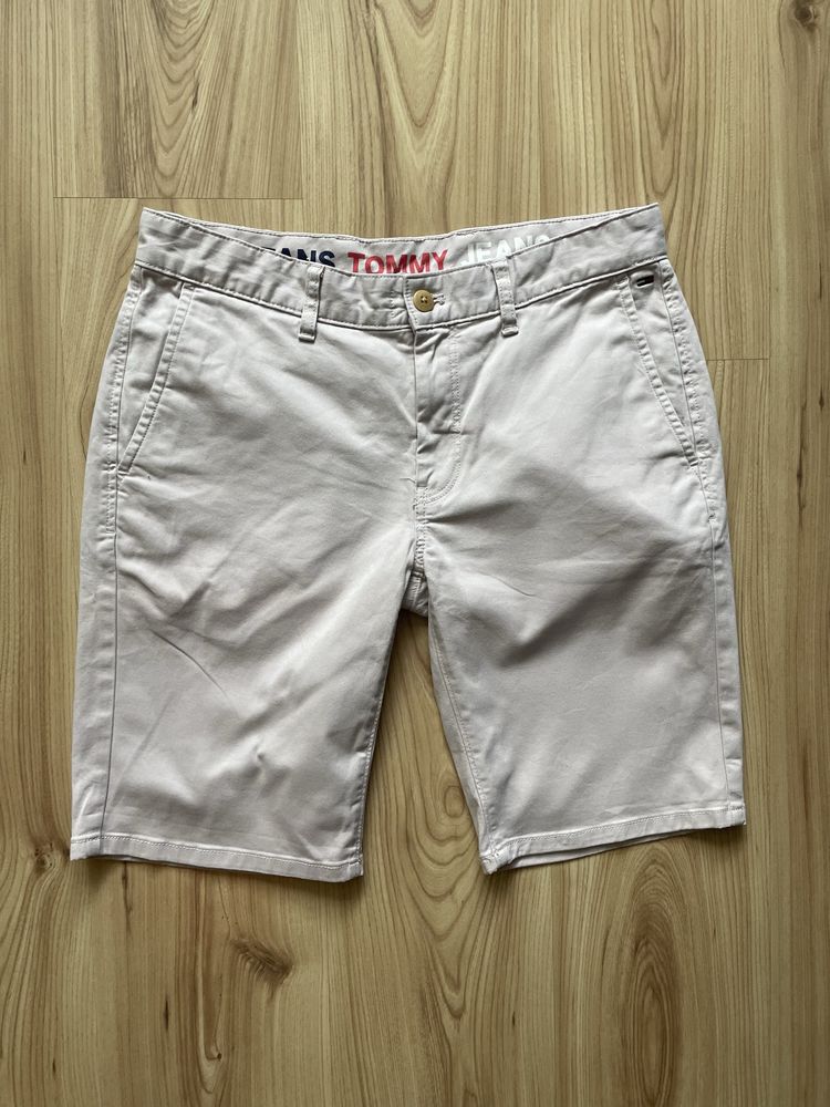 TOMMY HILFIGER / мъжки къс панталон W31