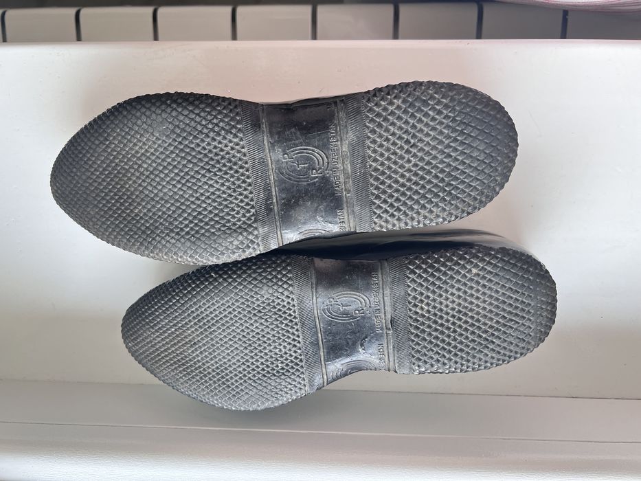 Продаются галоши 38-39 размер со стельками