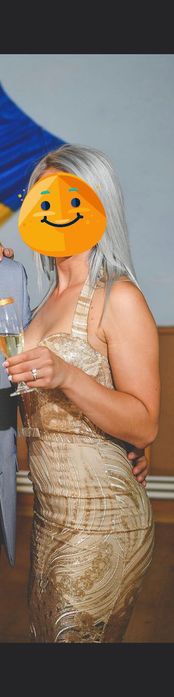 Rochie de zi. Purtată o singura data