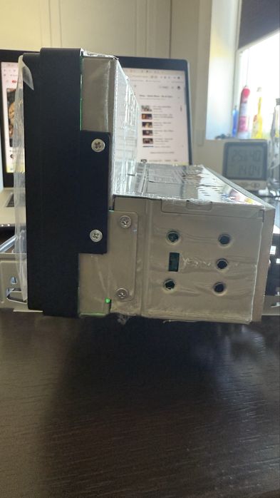 Radio auto cu bluetooth