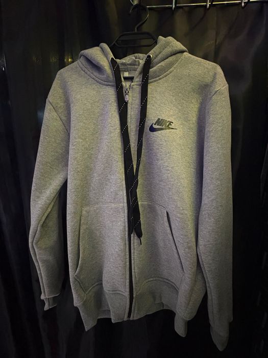 Nike           Nike