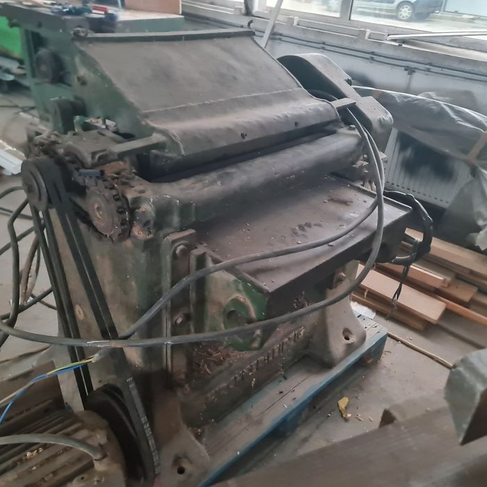 Grosime de 600 curent trifazic