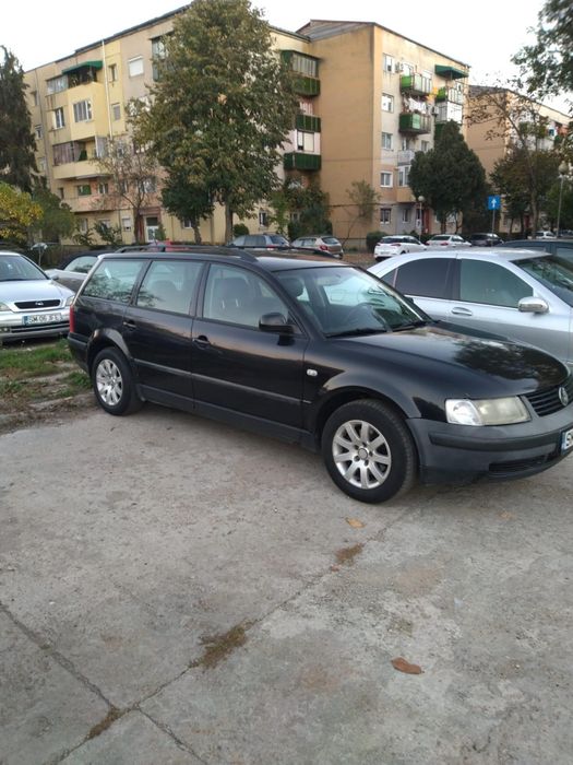 Vw PASSAT anul 2000