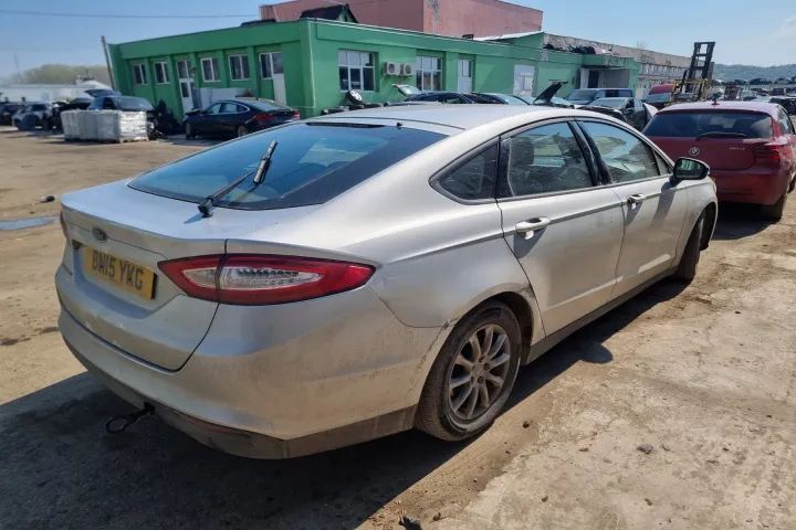 lampa tripla stop parasolar stanga dreapta bara spate FATA clapeta acceleratie haion Ford Mondeo mk5 motor 1.6tdci  116cp  dezmembrez