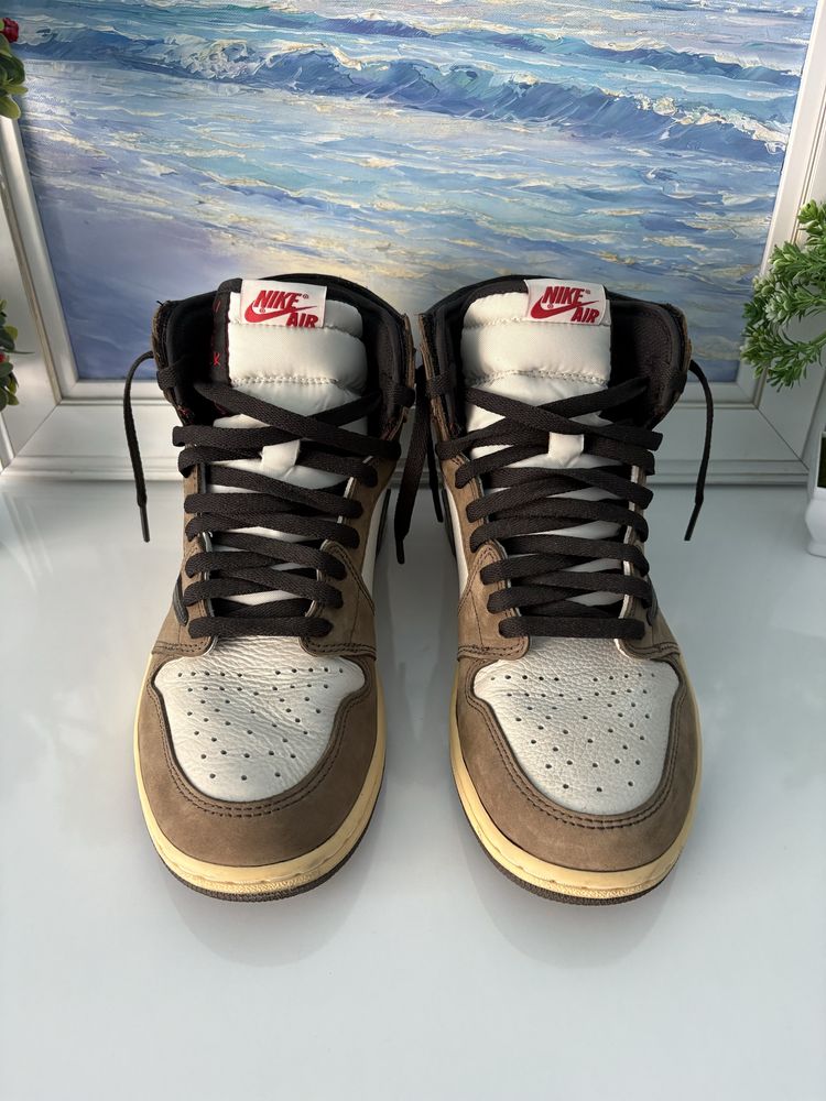 Jordan 1 Retro High Travis Scott