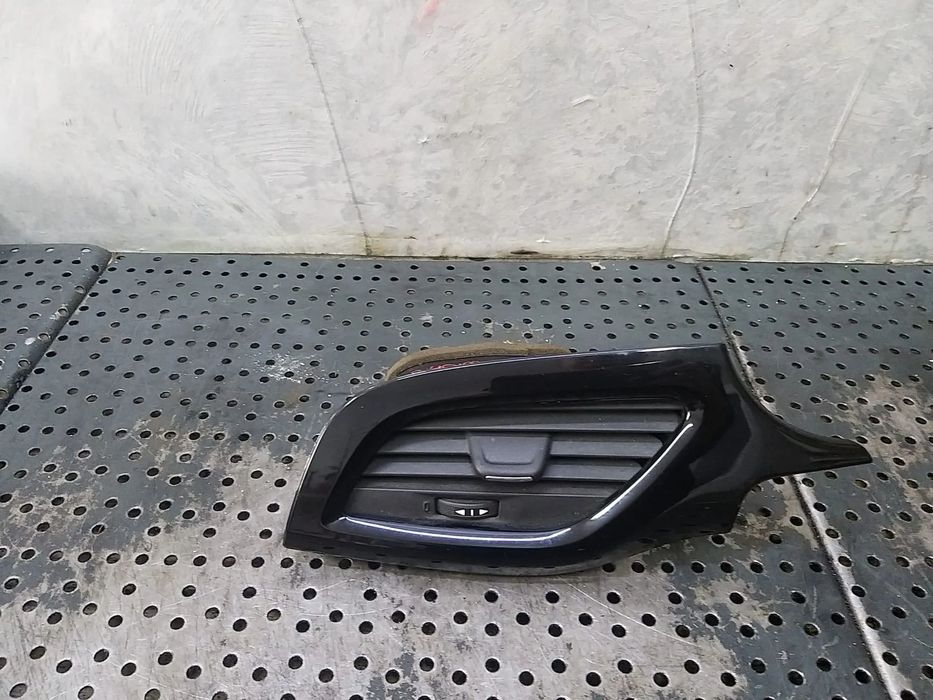 Grila ventilatie bord stanga opel corsa e 464000934 13377947