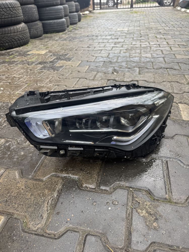 Vand set de faruri Mercedes Cla W118 full led high performance