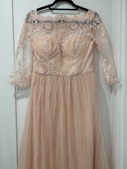 Официална рокля Chi chi London