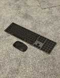 Tastatura Apple cu Mouse negru