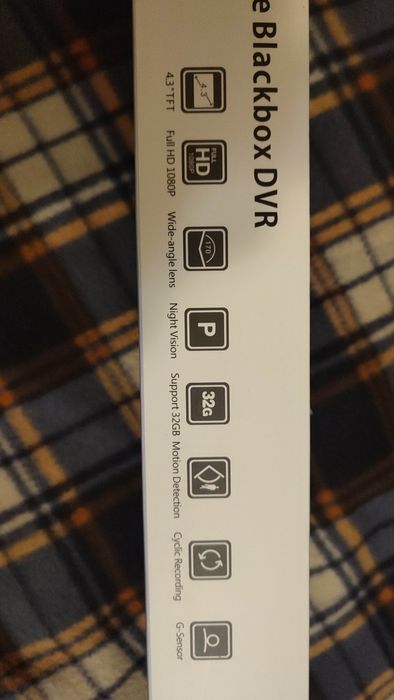 Огледало с DVR, дисплей и камера за заден