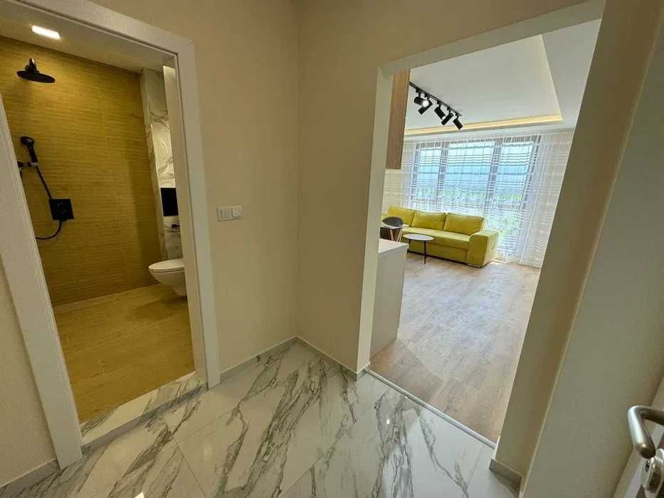 Продава се Двустаен апартамент в Пловдив, Южен - 65 кв.м за 1693 €/кв.м - Снимка #1