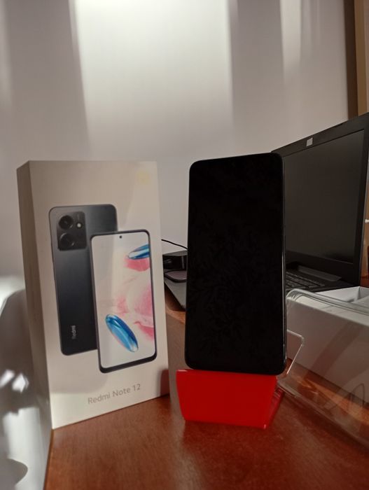 Продам Redmi 12 или обменяю