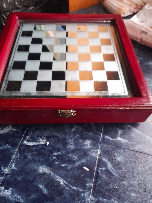 Шах в кутия колекцйонерски