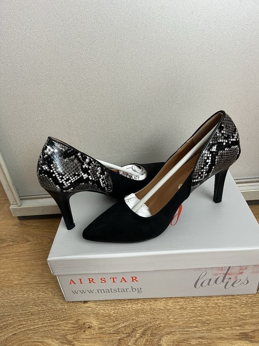Елегантни дамски обувки