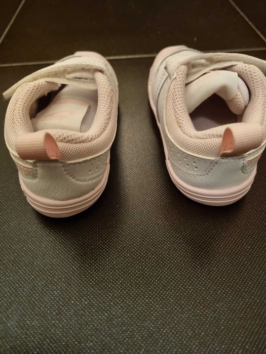 Pantofi sport fete Nike PICO 5, marime 22