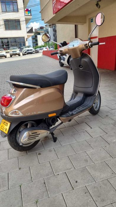 Scuter Vespa Piaggio an 2011- 8000 km