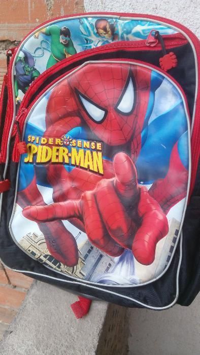 Ученическа раница.