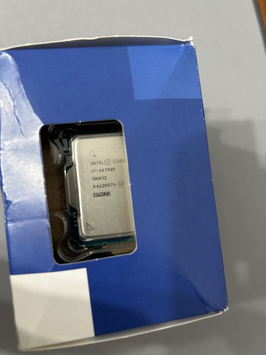Procesor intel i7 14700f socket 1700