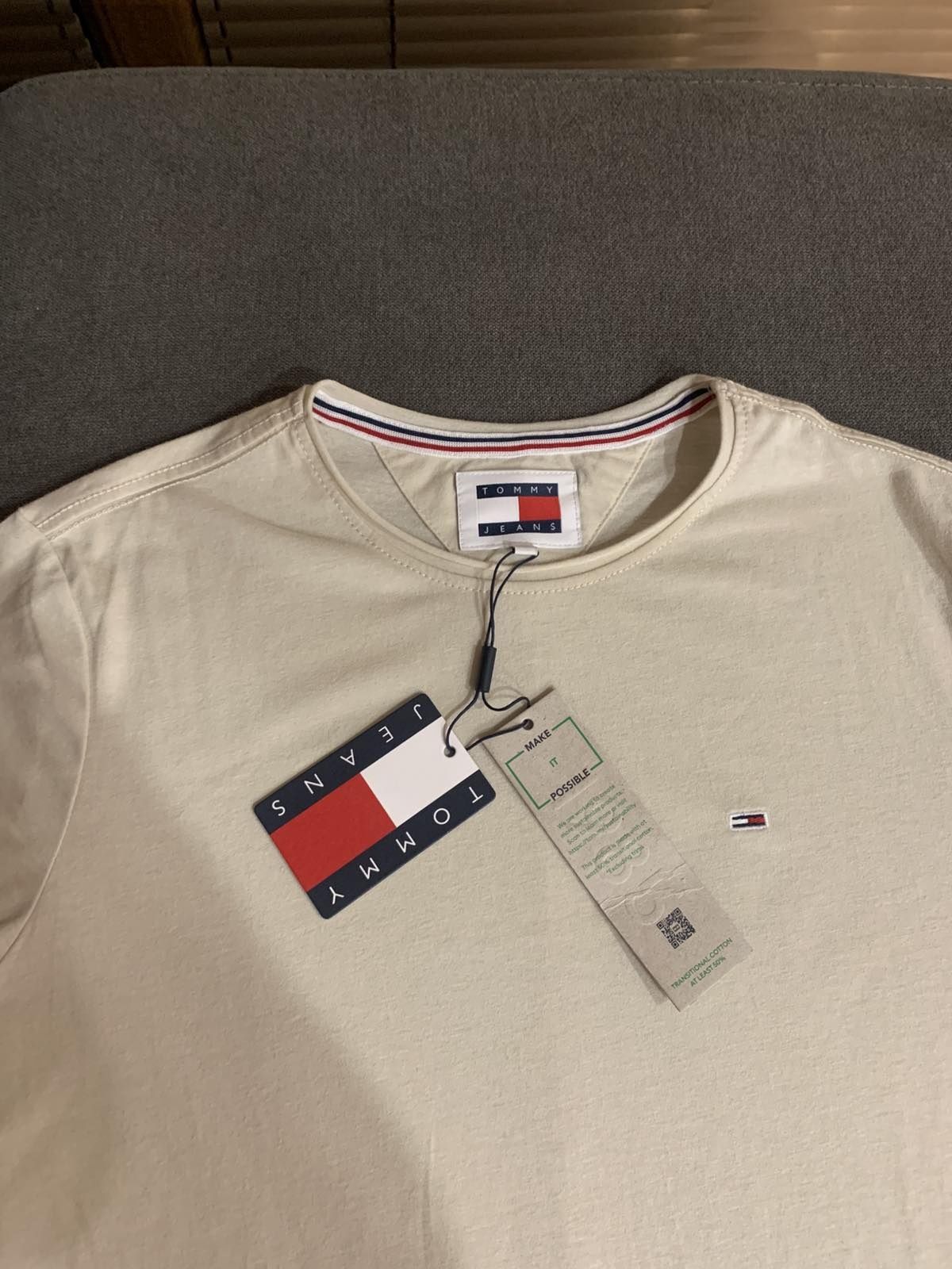 Оригинална тениска TOMMY HILFIGGER
