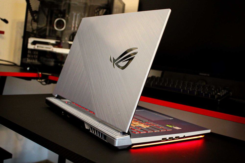 Laptop Gaming Asus Rog Strix G531GT i7 Gen-9 16GB RAM GTX1650