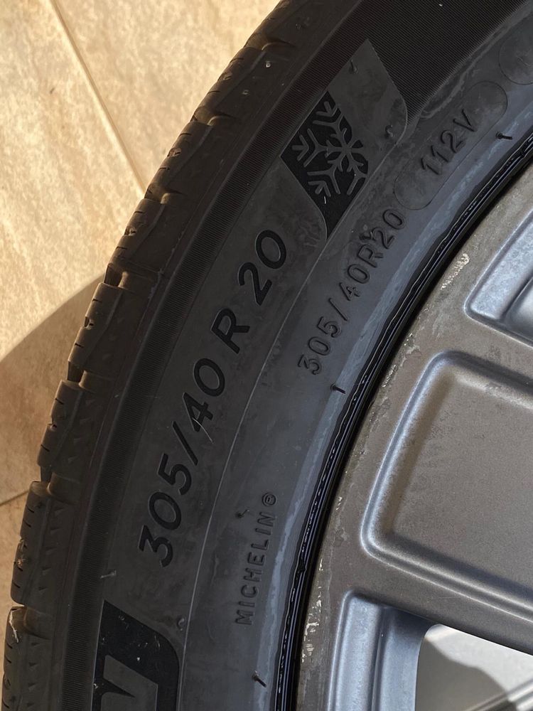 Jante Porsche Cayenne cu anvelope noi 305/40 R20