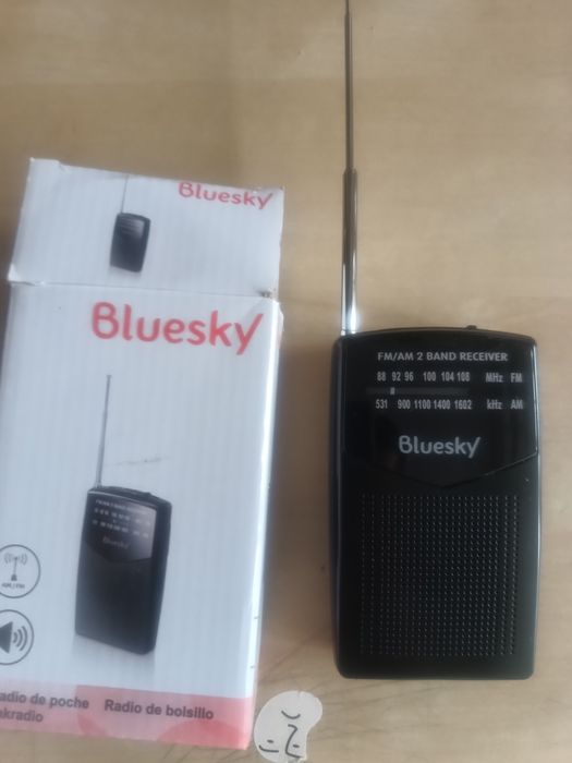 Radio portabil Am-FM cu baterii