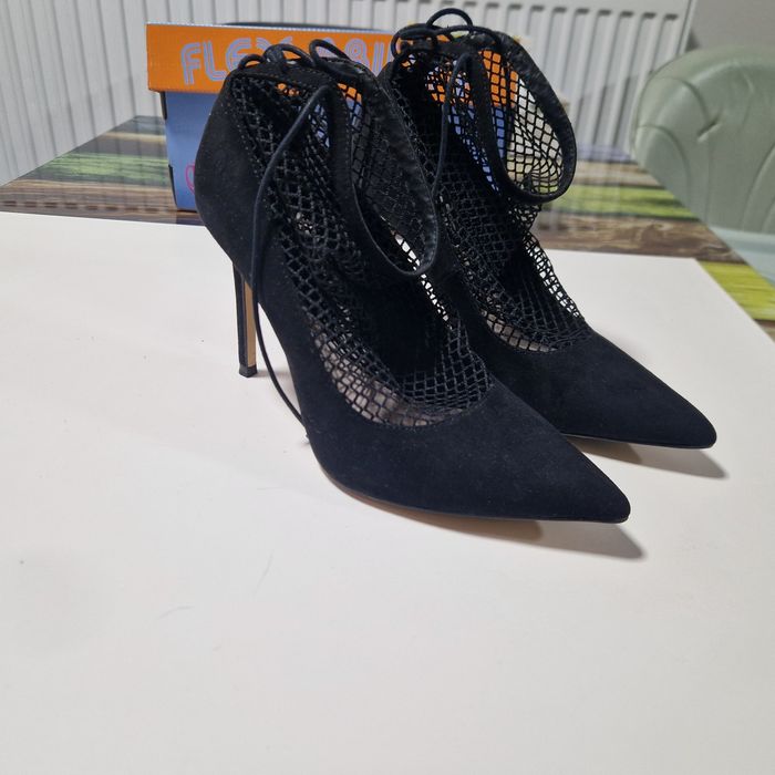 Sandale Zara marimea 38