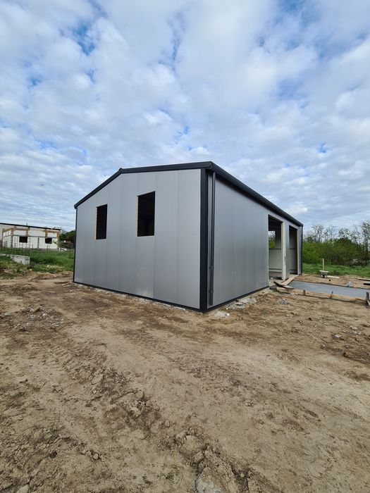 Vand hala metalica 10x15x4 metri