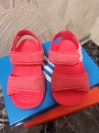 Детски сандали Адидас (Adidas)