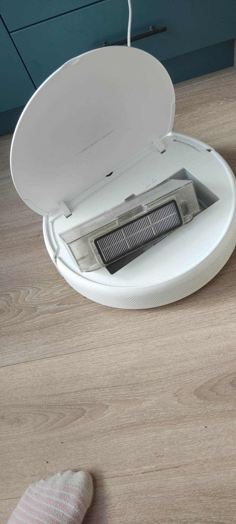 Робот прахосмукачка Xiaomi Mi Robot Vacuum Mop Cleaner, WI-FI