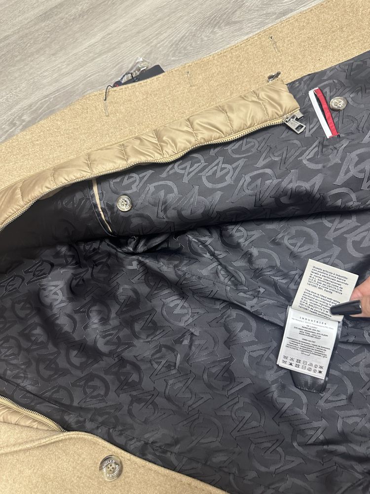 Trench Moncler colectie noua!