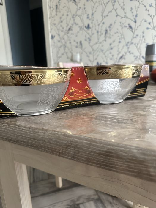 Ваза гусь- хрустальный и ваза для фруктов 2 штуки гусь - хоустальный