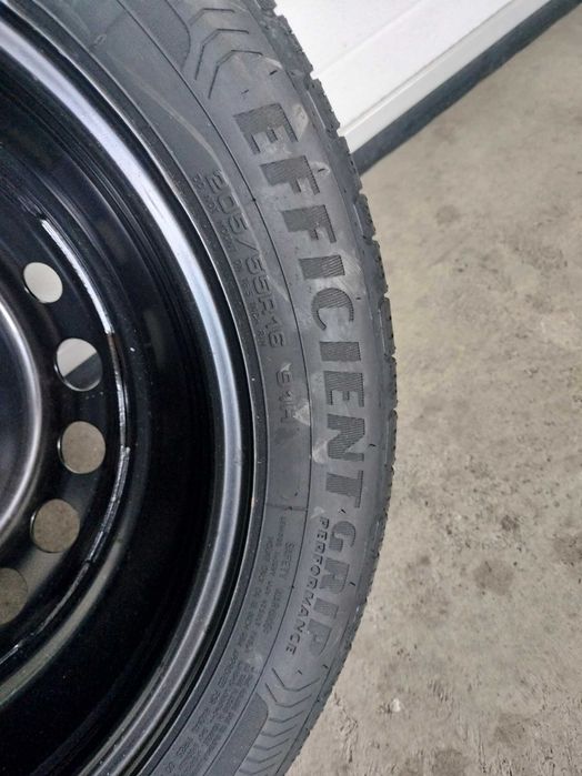 Janta originala dacia-renault 5x114.3 cu cauciuc 205 55 16