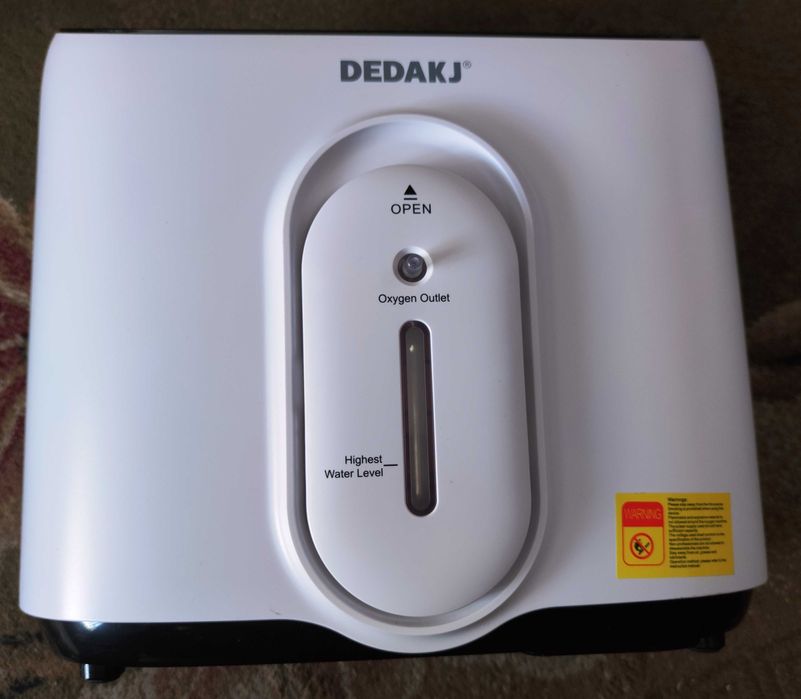 Concentrator de oxigen portabil 1-8L DEDAKJ DE-Q1 cu telecomanda NOU