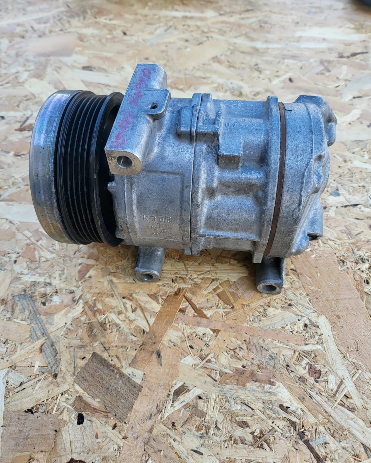 Compresor AC Fiat Grande Punto 199 cod 55194880 1.2 / 1.4 benzină