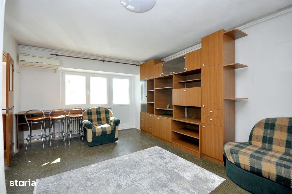 Militari Lujerului metrou garsoniera decomandata 40 mp bloc din 1989