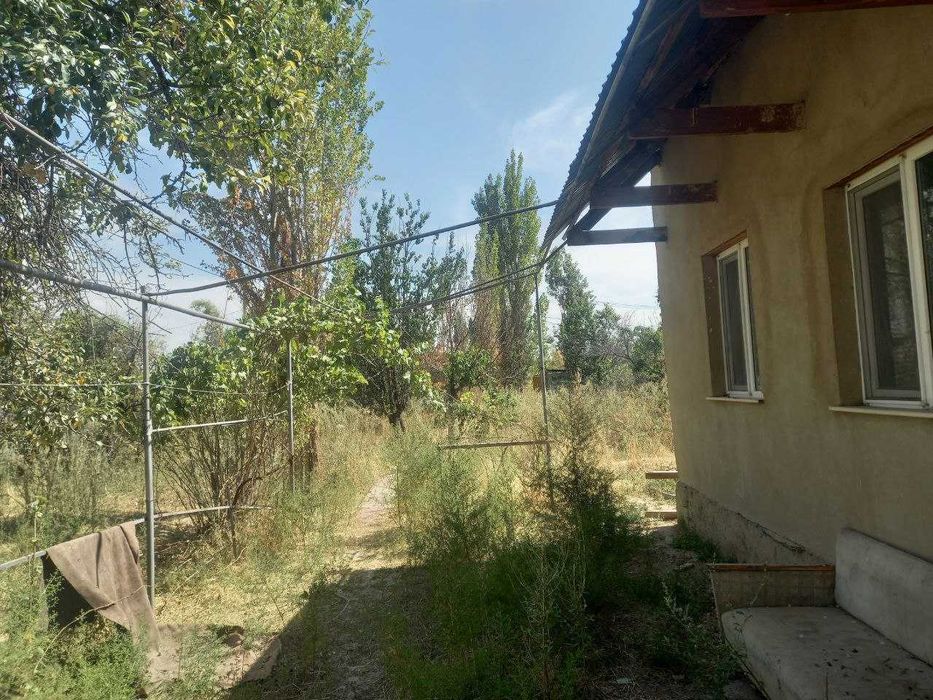 2-х этажный дом за городом г.Тараз