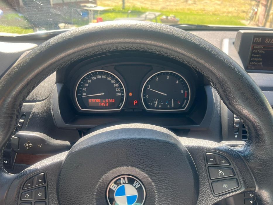 Vând BMW X3 an 2009