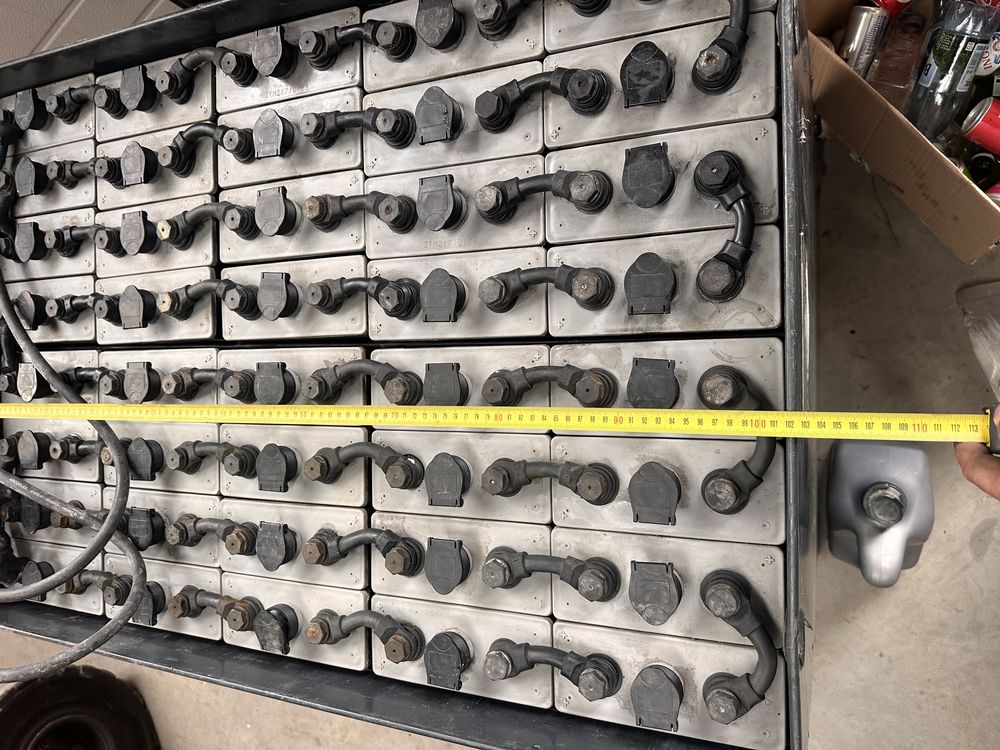 Baterie stivuitor/tractiune 80V  anul 2021 85% capacitate
