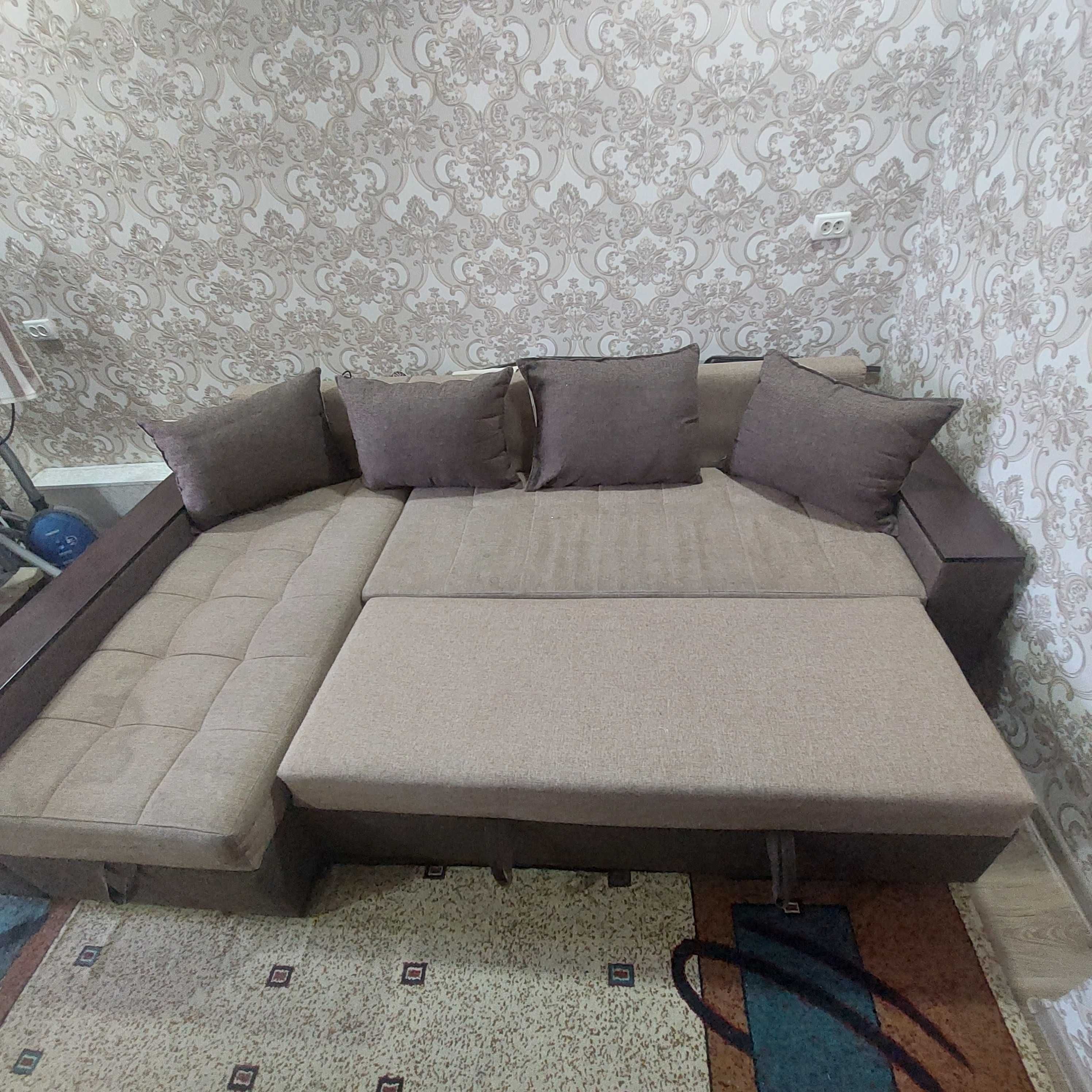 Мебель мягкая диван