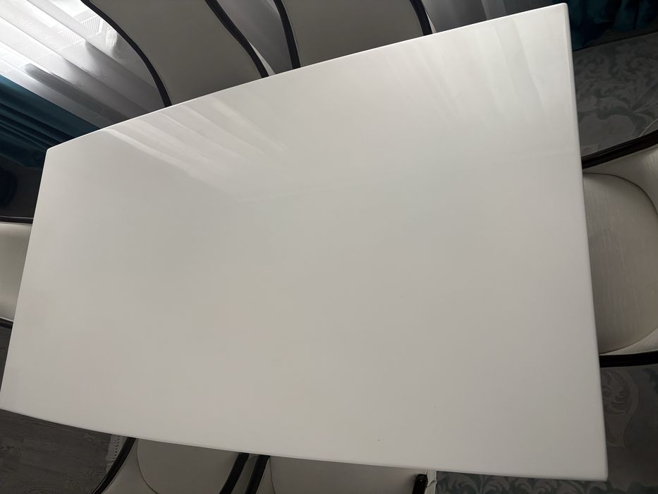 Vand Masa cu 6 scaune