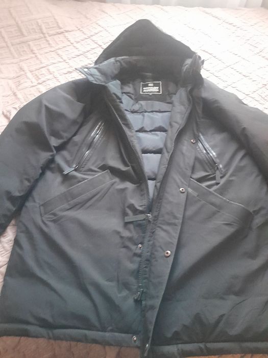 Зимний мужской пуховик размер 58