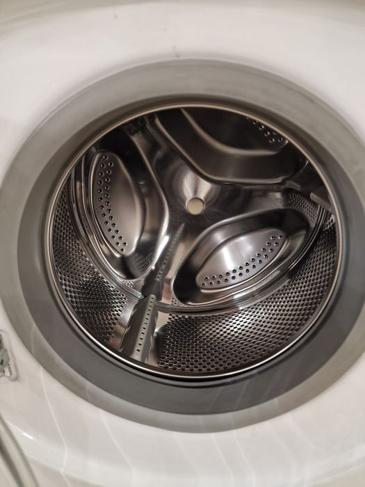 Пералня Hotpoint-Ariston