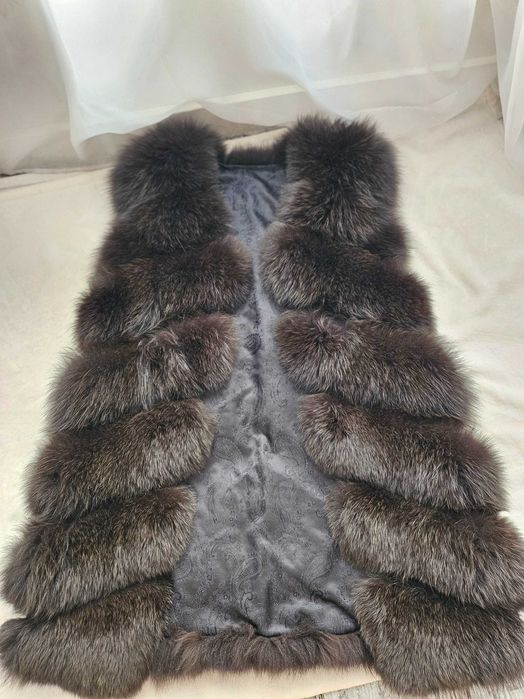 Дрехи/обувки/аксесоари