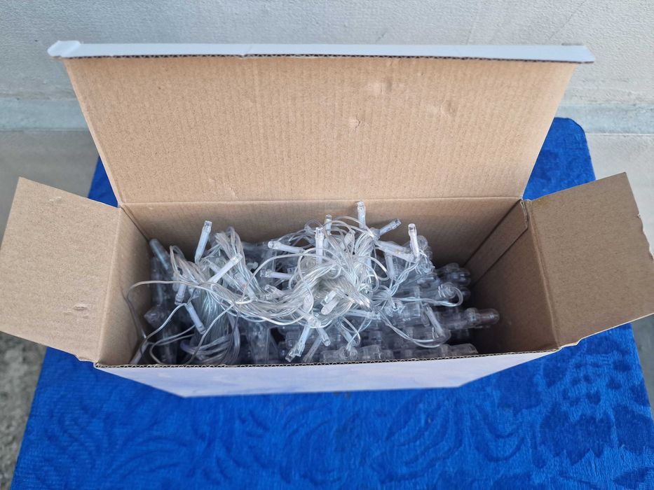 *Instalatie Craciun, Decorativa Tip Globuri de Cristal Pentru Exterior