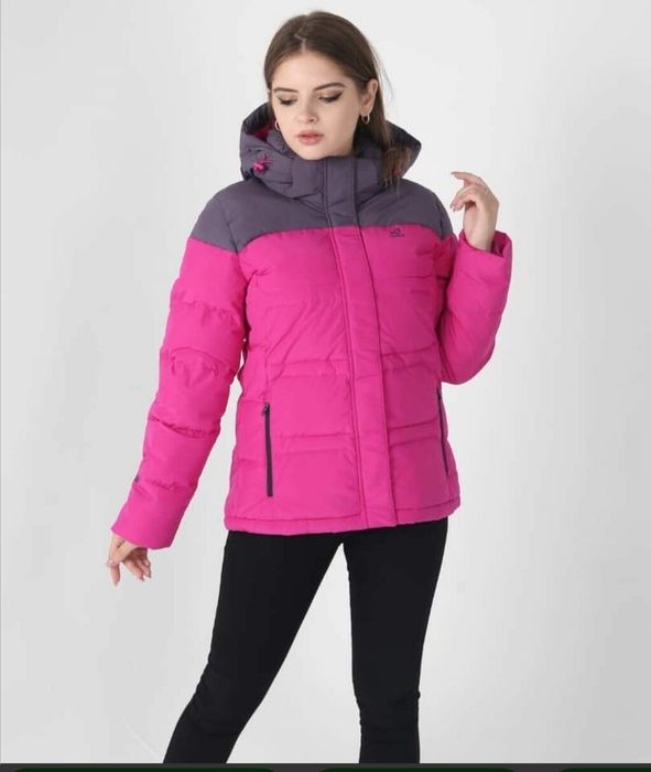 Куртки ветровки продаются