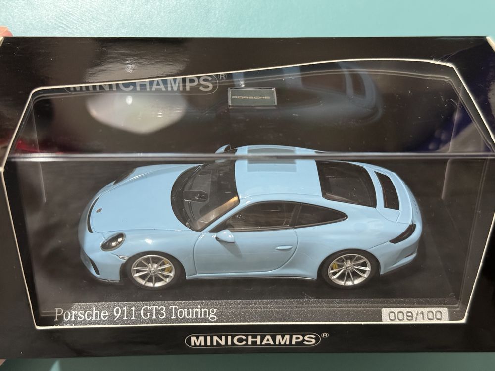 Macheta Porsche 911 GT3 Touring Minichamps 1:43
