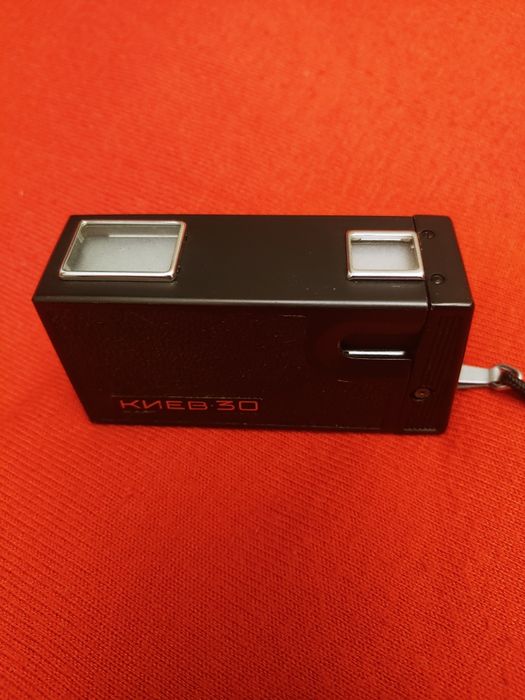 Фотоаппарат Киев 30 для 16-мм пленки миниатюрный