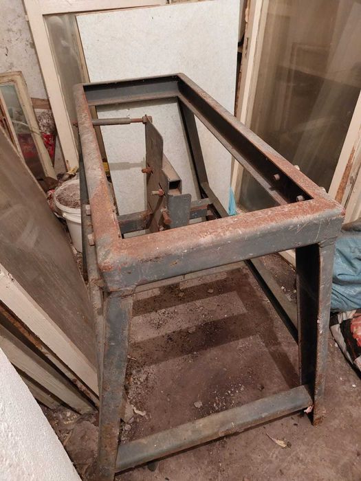 Фуражомелка с двигател Елма Троян 2,2 kW